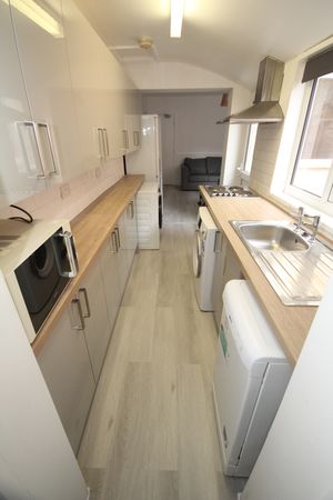 Photo 12- click for photo gallery